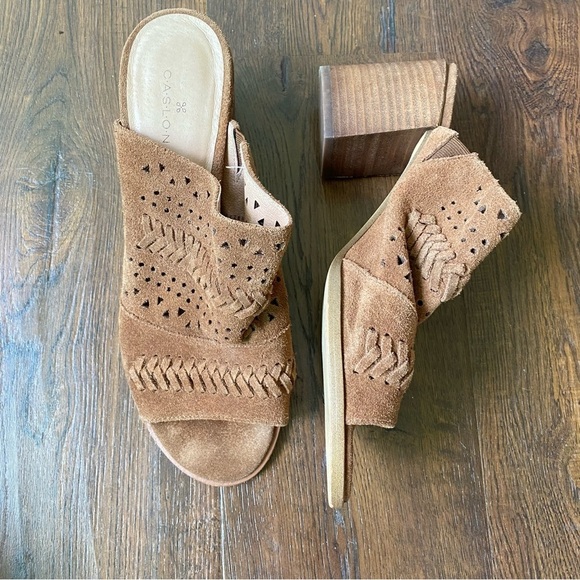 Caslon Brown Suede Maggie Slides Sandals Mules With Geometric Cutouts SZ 9.5 - Picture 5 of 10